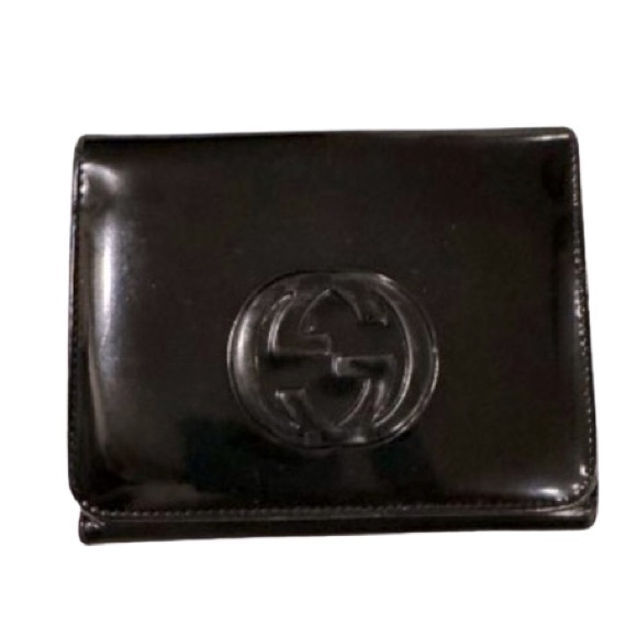 Gucci Black Patent Leather Bifold Wallet with Embossed GG Logo Like New - Picture 1 of 14